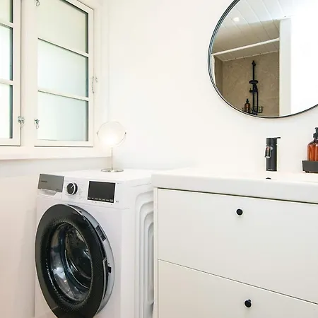 6 Person In Semesterbostad