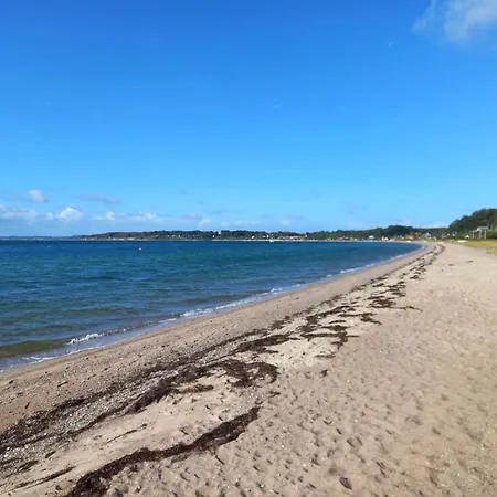 Сasa de vacaciones 6 Person In *